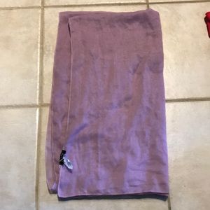 Light purple scarf
